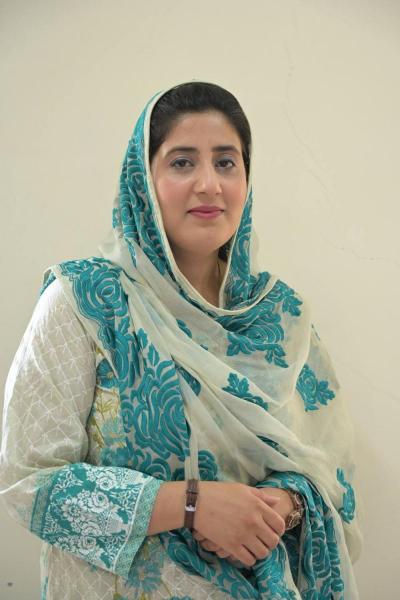 Ms Komal Zafar