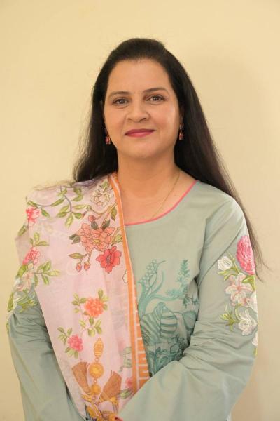 Ms Tahira Akbar